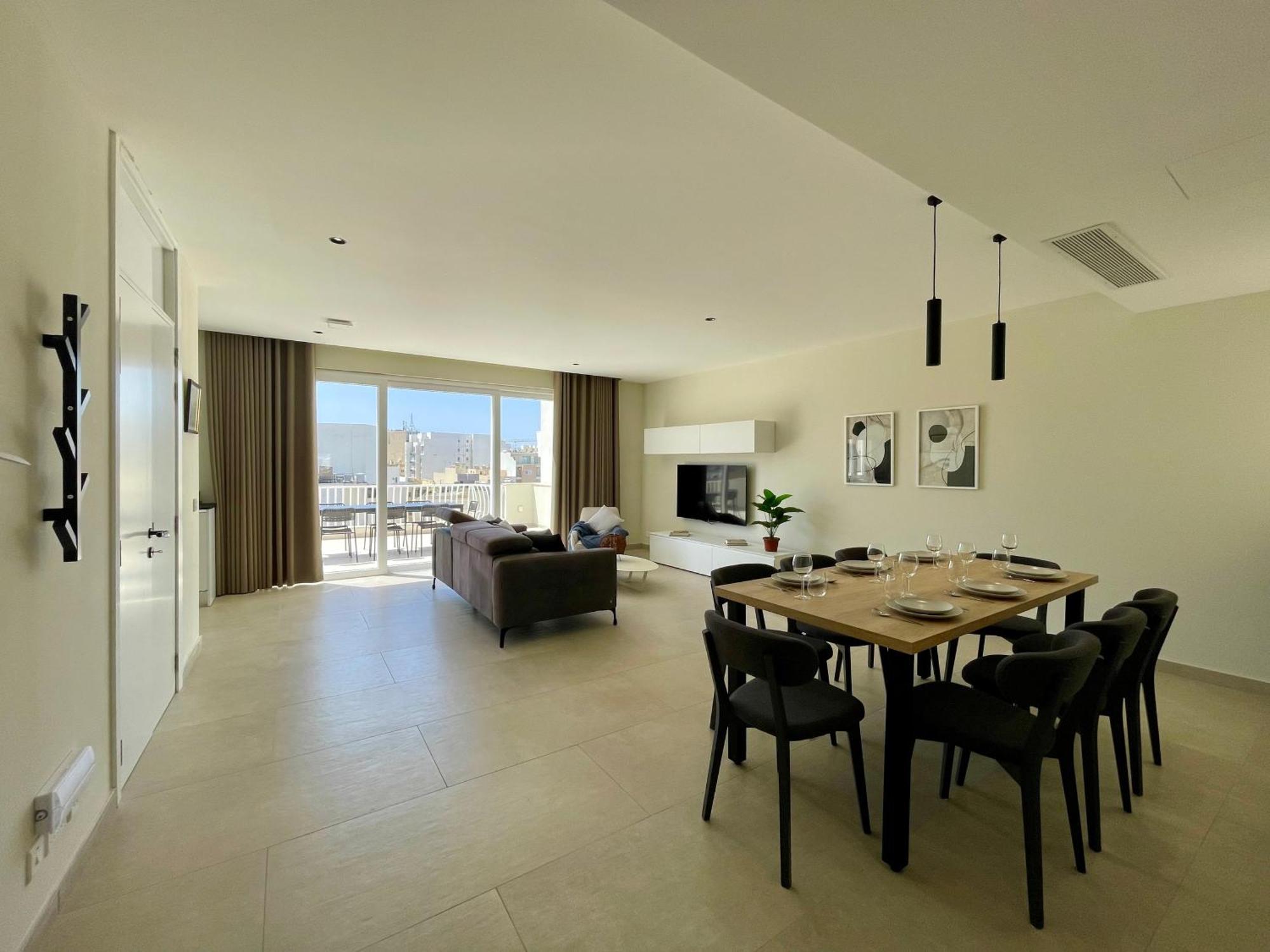 Bugibba Square Seafront Lux Apartments By Holi 세인트폴스베이 외부 사진